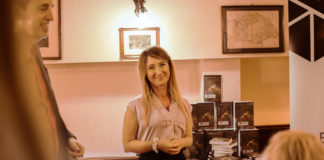 Egy fiatal hölgy, akit máris bevettek a tehetséges írók közé legelső könyve után, vele beszélgettünk