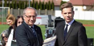 Elballagott a KS designer fiúja