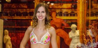 Juli is vakáción egy csodás városban