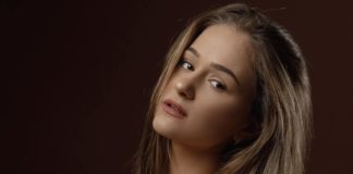 Így táncol Sofi, micsoda szexi mozdulatok