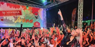 Metzker Viki nem fogta vissza magát, piával locsolta a közönséget