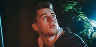 BeniPowa videóban is bemutatta új barátnőjét