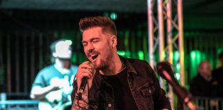 A Sztárban Sztár Leszek egykori sztárja még mindig sikeres a zenei pályán