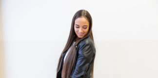 A KS Rozijának nem csak a meleg pulcsik, de az ingek is nagyon jól állnak!