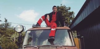 A Keresztanyu híres színésze, aki betört a TikTokra is, interjú Petri Viktorral