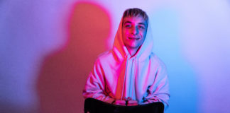 Oszi verseitől akad ki ma a TikTok, BOLDOG NŐNAPOT MINDEN KEDVES HÖLGYEMÉNYNEK!