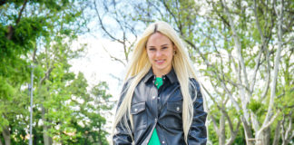 Zsanika mostanában ezzel karmol