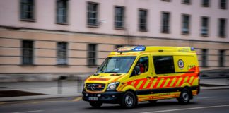 Súlyos baleset volt a Rudas fürdőnél, több mentő érkezett a helyszínre