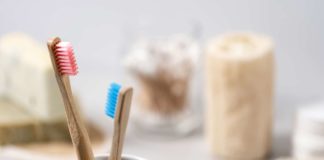 Közös borotvát és fogkefét használnak, így spórol a házaspár