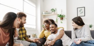 Tetszik a barátom haverja, mit tegyek?