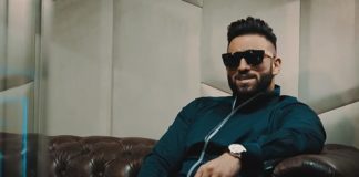 Ennyi volt, válik az énekes!