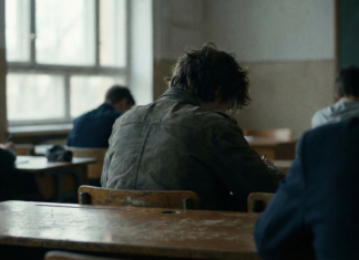A hátad látványa – Amikor az exeddel jársz egy osztályba